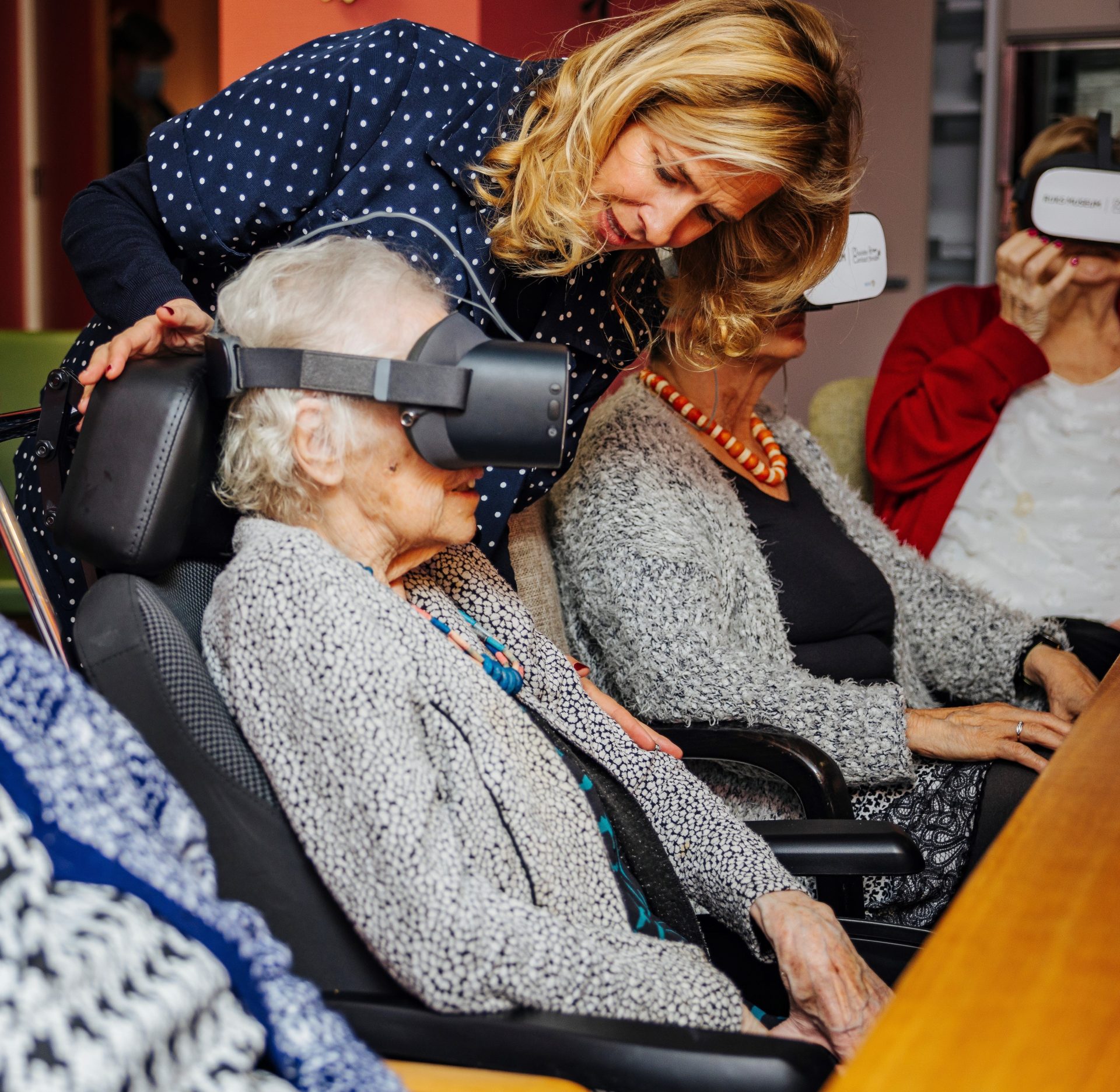 Bewoner met Hendrikje bijgesneden