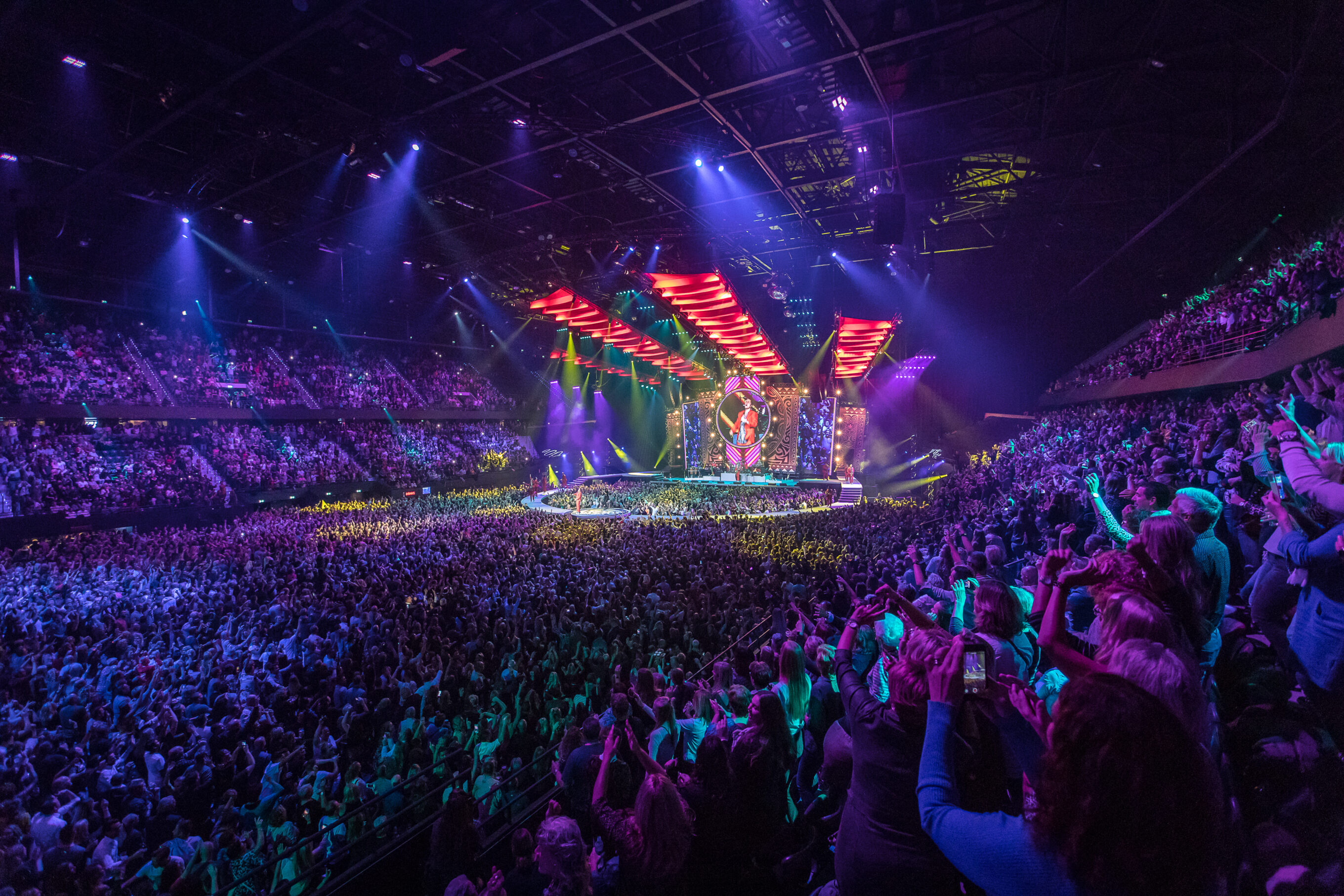 Kpn Vodafone And T Mobile Are Building A New Mobile Indoor Network In Rotterdam Ahoy